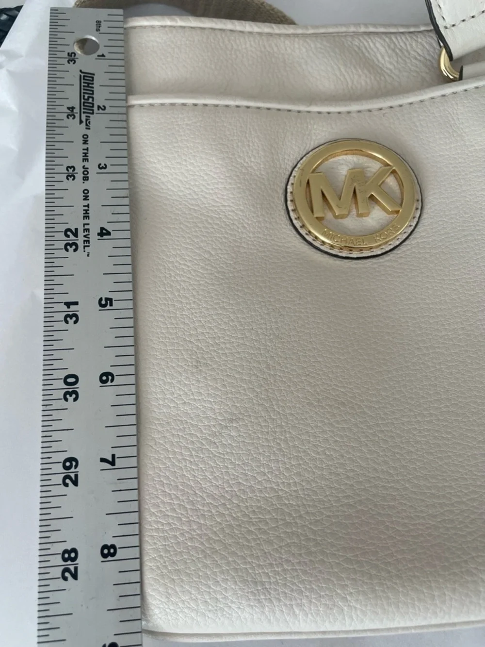 Michael Kors Fulton Pebble Leather Crossbody Bag- Off White Vanilla/Gold Purse